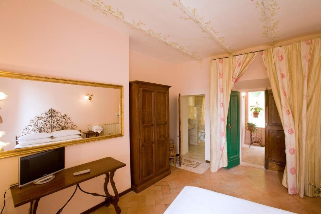 Villa Gioia Civita Фабриано Номер фото