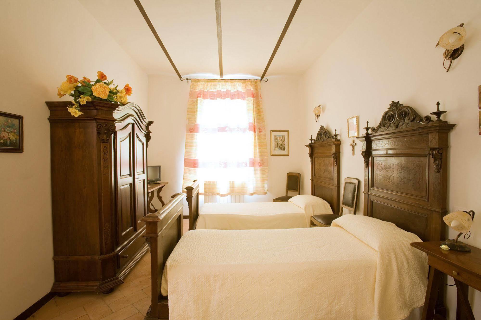 Villa Gioia Civita Фабриано Экстерьер фото