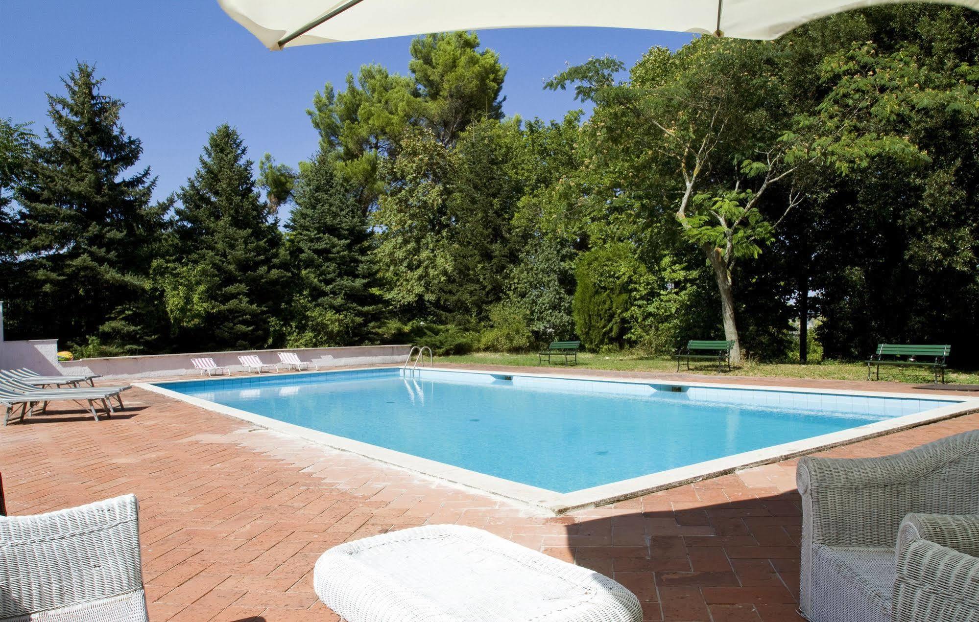 Villa Gioia Civita Фабриано Экстерьер фото